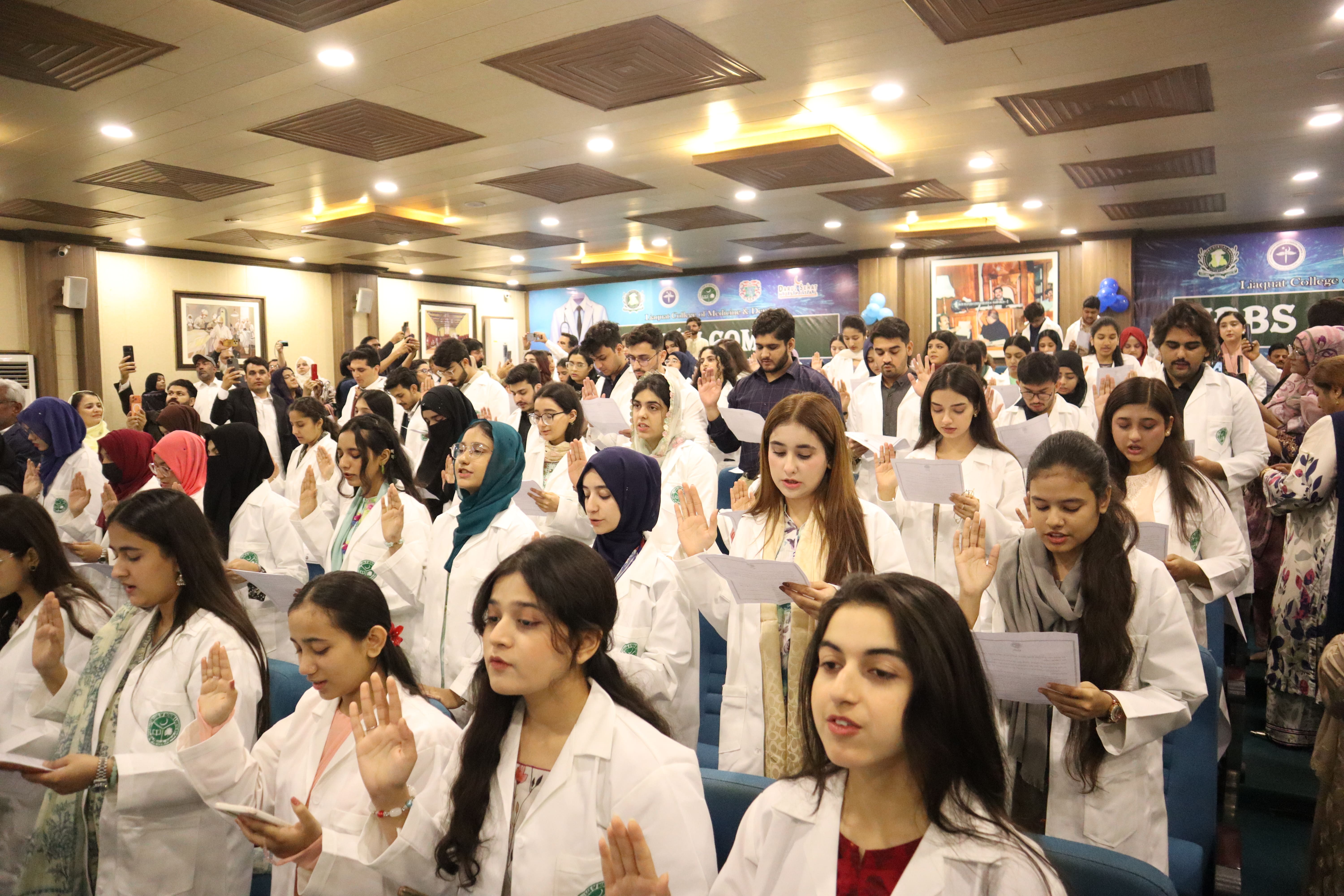 Home | Liaquat College of Medicine & Dentistry (LCMD) | Nursing ...